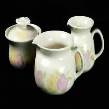 Garden Party Gravy Boat