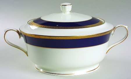 Granville Round Covered Vegetable