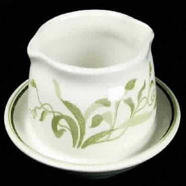 Greenhouse Round Gravy Boat/Attached Underplate