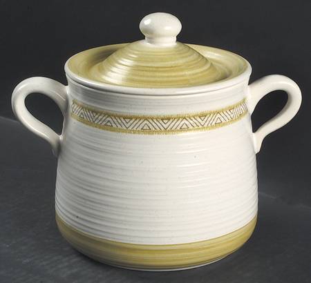 Hacienda Green Bean Pot & Lid