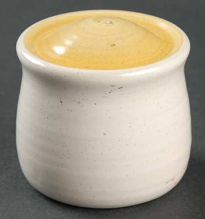 Hacienda Gold (USA) Salt Shaker