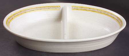 Hacienda Gold (USA) 11" Oval Divided Vegetable Bowl