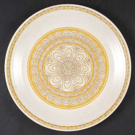 Hacienda Gold (USA) Luncheon Plate