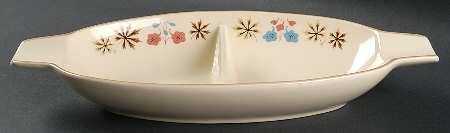 Larkspur 13" Oval Divided Vegetable Bowl