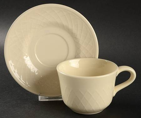 Lattice Flat Cup & Saucer Set