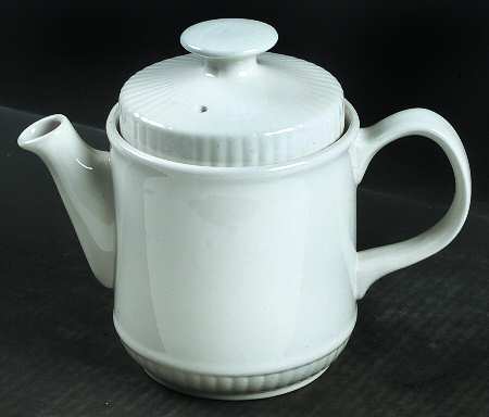 Leeds Teapot & Lid