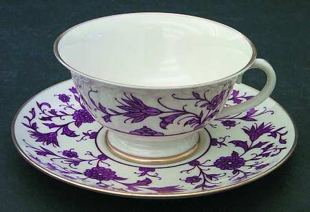 Lorraine Maroon Footed Cup & Saucer Set