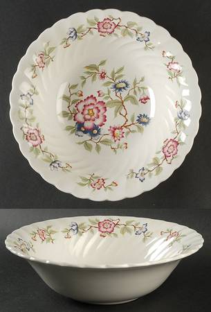Mandarin 9" Round Vegetable Bowl