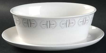 Merry Go Round Gravy Boat with Attached Underplate