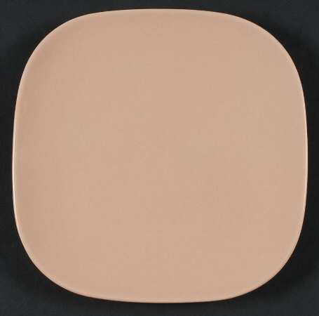 Metropolitan Coral Bread & Butter Plate