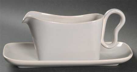 Metropolitan Gray Gravy Boat & Underplate