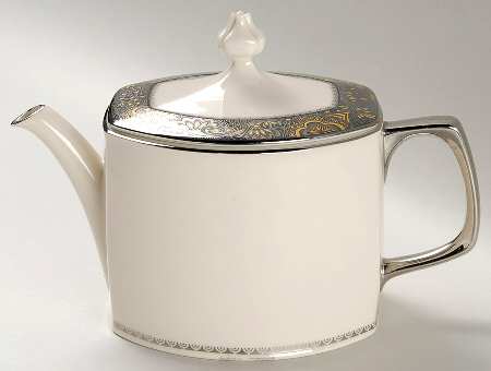 Nouvelle Ebony Teapot & Lid
