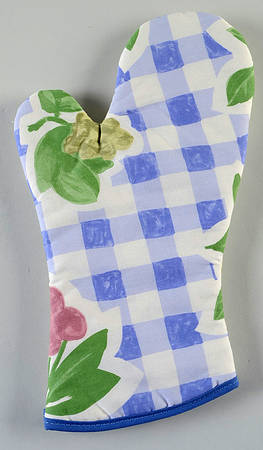 Orchard Glade Cloth Oven Mitt