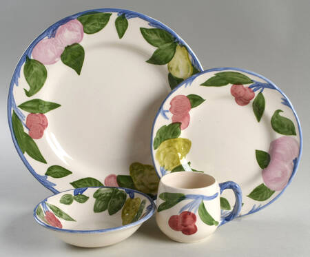 Orchard Glade 4 Piece Place Setting
