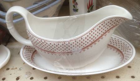 Orleans Gravy Boat & Underplate/Relish