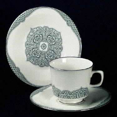Petalpoint Footed Cup & Saucer Set