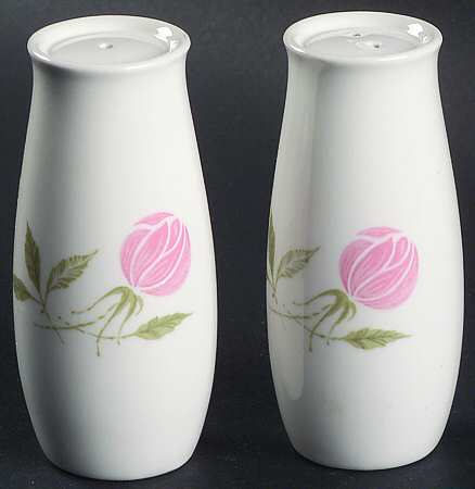 Pink A Dilly Salt & Pepper Set