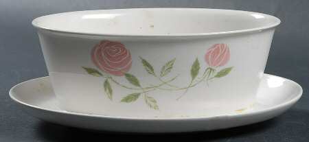 Pink A Dilly Gravy Boat with Attached Underplate