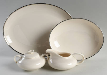 Platinum Band 5 Piece Hostess Set