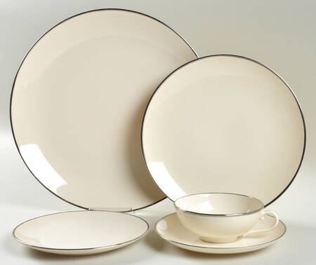 Platinum Band 40 Piece Estate Set