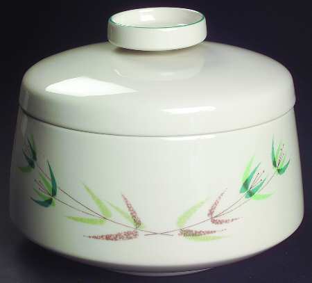 Radiance 1.75 Qt Round Covered Casserole