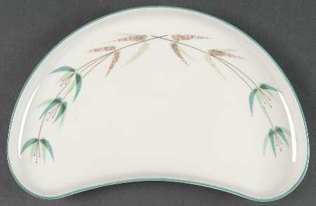 Radiance Crescent Salad Plate
