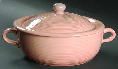 Reflections Peach 2 Qt Round Covered Casserole