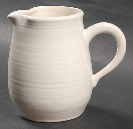 Reflections White Creamer