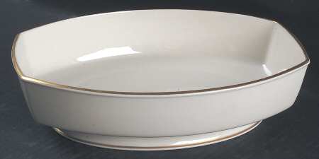 Regalia 9" Oval Vegetable Bowl
