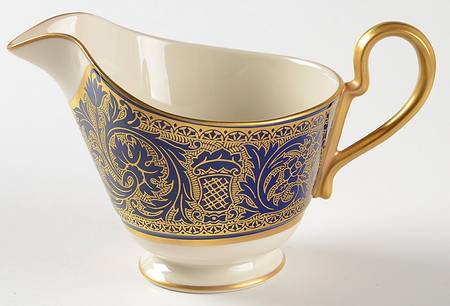 Renaissance Royal Creamer