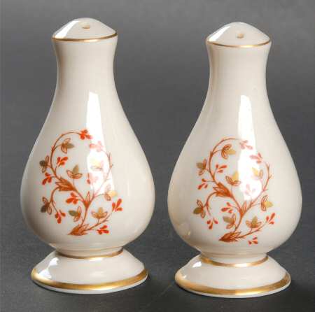 Ridgewood Salt & Pepper Set
