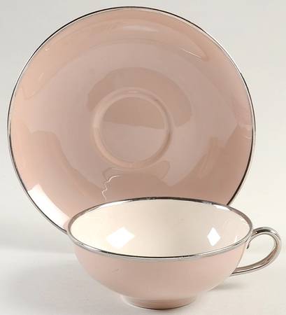 Sandalwood (Platinum Trim) Flat Cup & Saucer Set