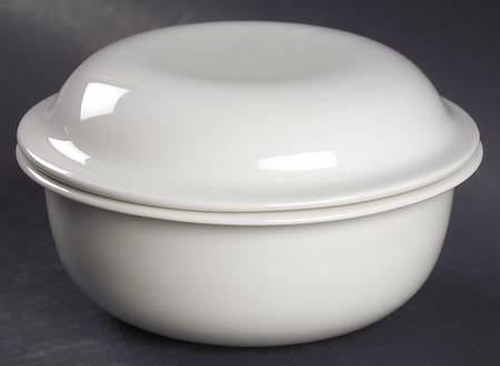 Sea Sculptures White Individual Casserole & Lid