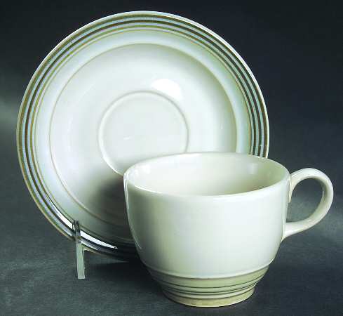 Sierra (Stoneware) Flat Cup & Saucer Set