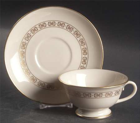 Somerset Footed Cup & Saucer Set