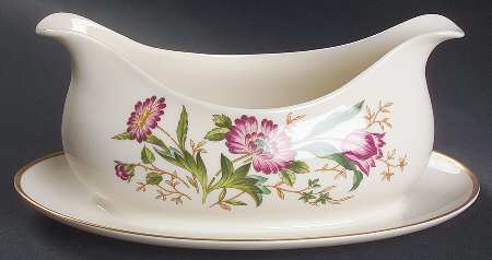 Sonora Gravy Boat with Attached Underplate
