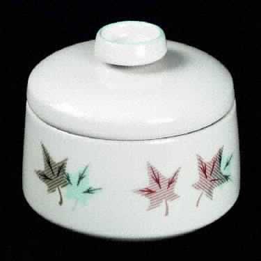 Sycamore 1.75 Qt Round Covered Casserole