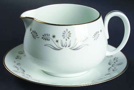 Tara Gravy Boat & Underplate