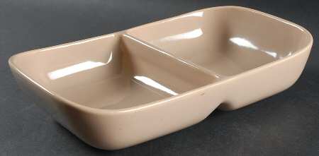 Tiempo Coral Tan (Pebble) 11" Oval Divided Vegetable Bowl