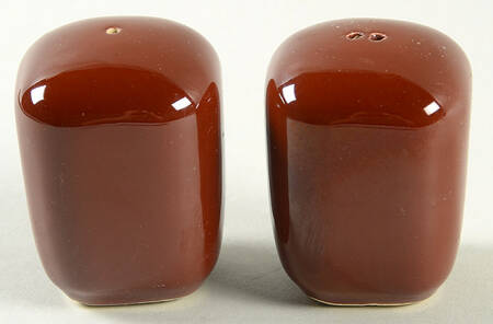 Tiempo Terra Cotta (Hot Chocolate) Salt & Pepper Set