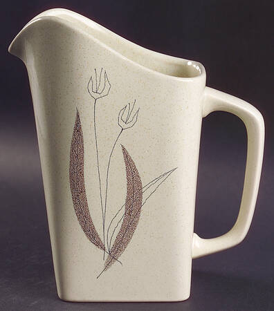 Trio 40 Oz Pitcher
