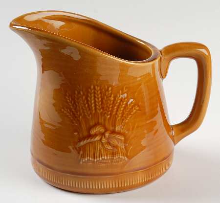 Wheat Golden Brown (Harvest) 20 Oz Pitcher