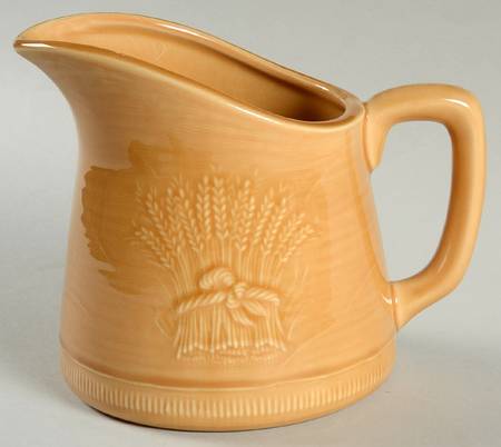 Wheat Light Gold (Summer Tan) 20 Oz Pitcher