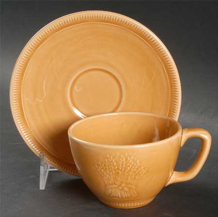 Wheat Light Gold (Summer Tan) Flat Cup & Saucer Set