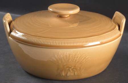 Wheat Light Gold (Summer Tan) Round Covered Vegetable
