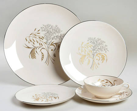 Winter Bouquet 5 Piece Place Setting
