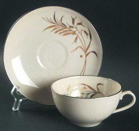 Winter Bouquet 2" Flat Cup & Saucer Set