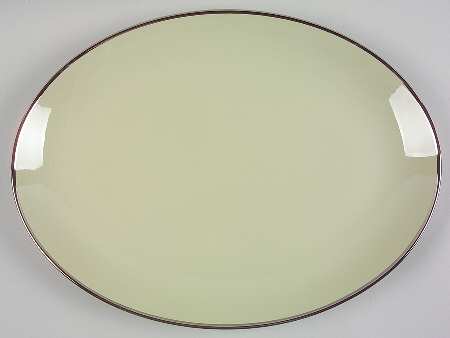 Willow Green (Platinum Trim) 16" Oval Serving Platter