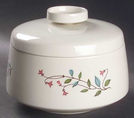 Winsome 1.75 Qt Round Covered Casserole