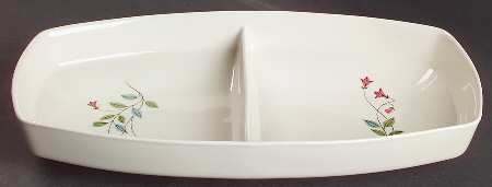 Winsome 10" Oval Divided Vegetable Bowl